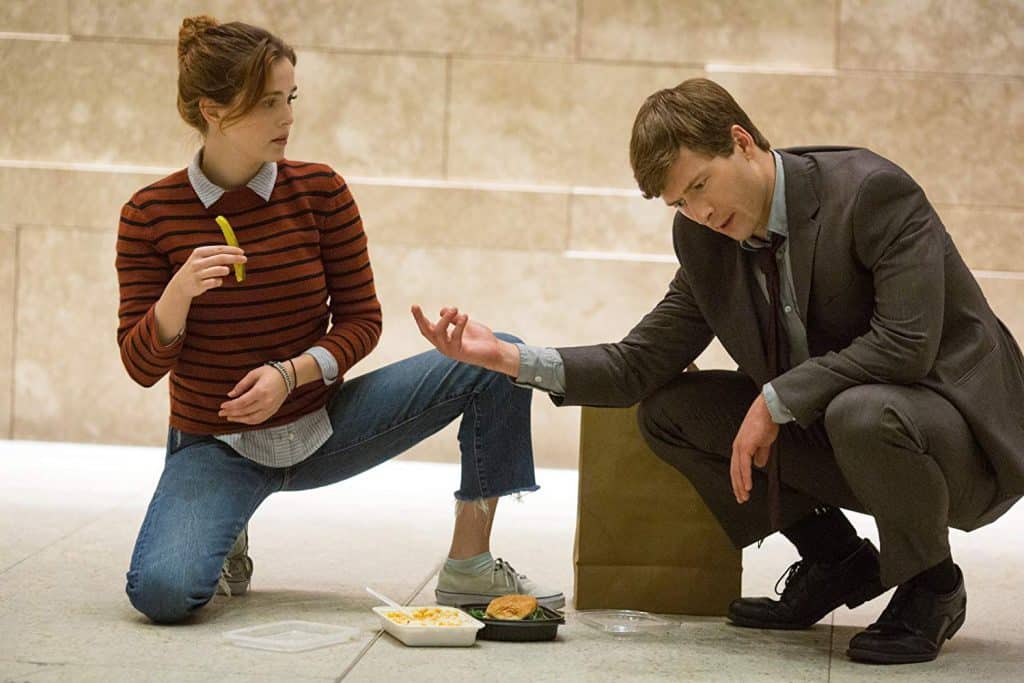Harper and Charlie in Set It Up